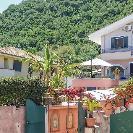 Three-bedroom Holiday In Parghelia -vv- Fitili