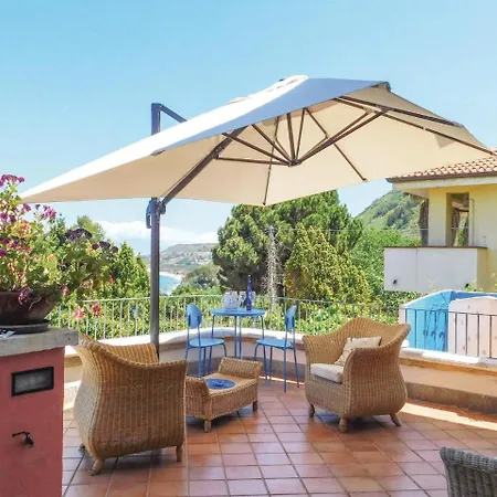 Three-bedroom Holiday In Parghelia -vv-